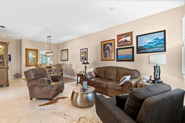 544 NW Cortina Lane, Port St Lucie, FL 34986