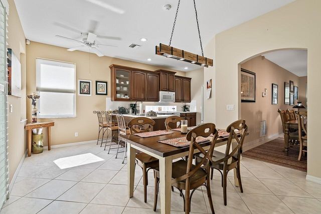 544 NW Cortina Lane, Port St Lucie, FL 34986