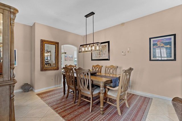 544 NW Cortina Lane, Port St Lucie, FL 34986