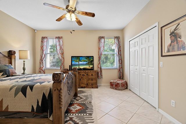 544 NW Cortina Lane, Port St Lucie, FL 34986