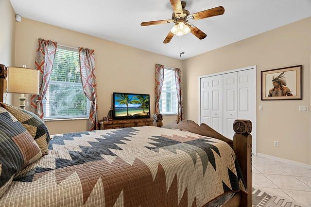 544 NW Cortina Lane, Port St Lucie, FL 34986