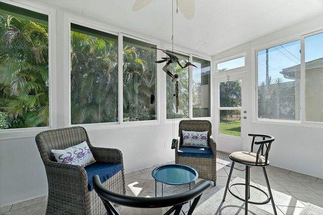 544 NW Cortina Lane, Port St Lucie, FL 34986