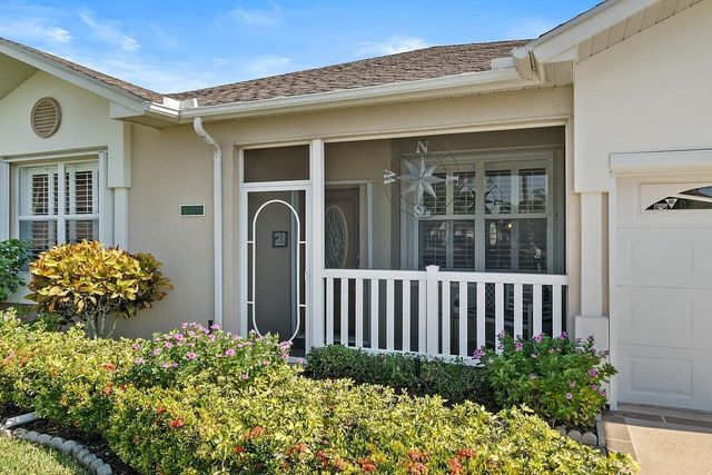 544 NW Cortina Lane, Port St Lucie, FL 34986