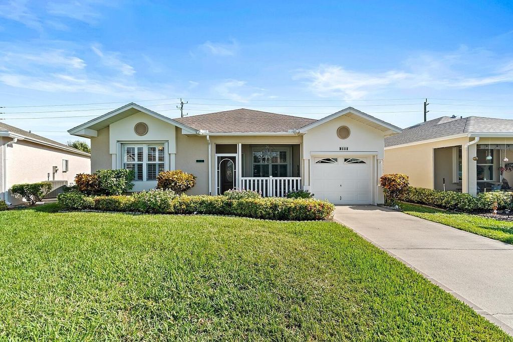 544 NW Cortina Lane, Port St Lucie, FL 34986