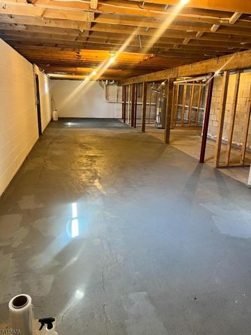 16 Belmar St, Franklin Twp., NJ 08873