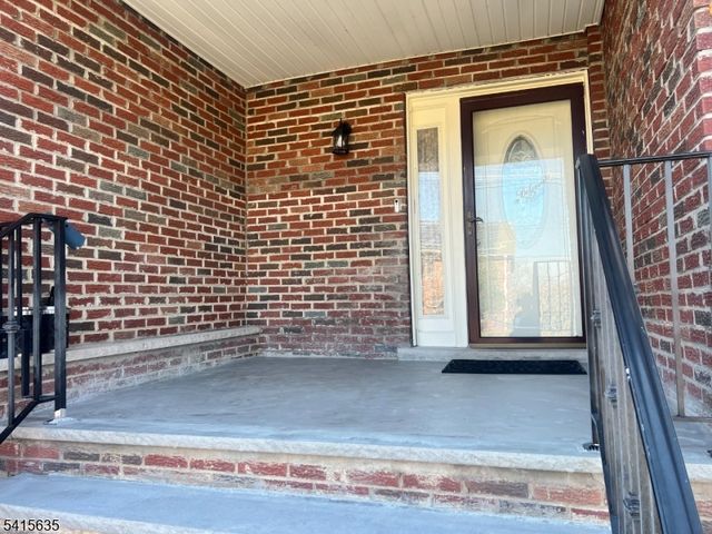 16 Belmar St, Franklin Twp., NJ 08873