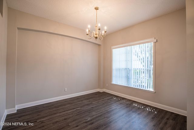 6567 CHESTER PARK Drive, Jacksonville, FL 32222