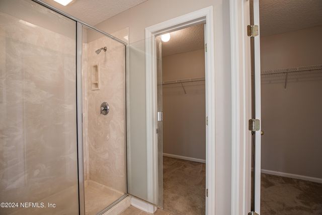 6567 CHESTER PARK Drive, Jacksonville, FL 32222