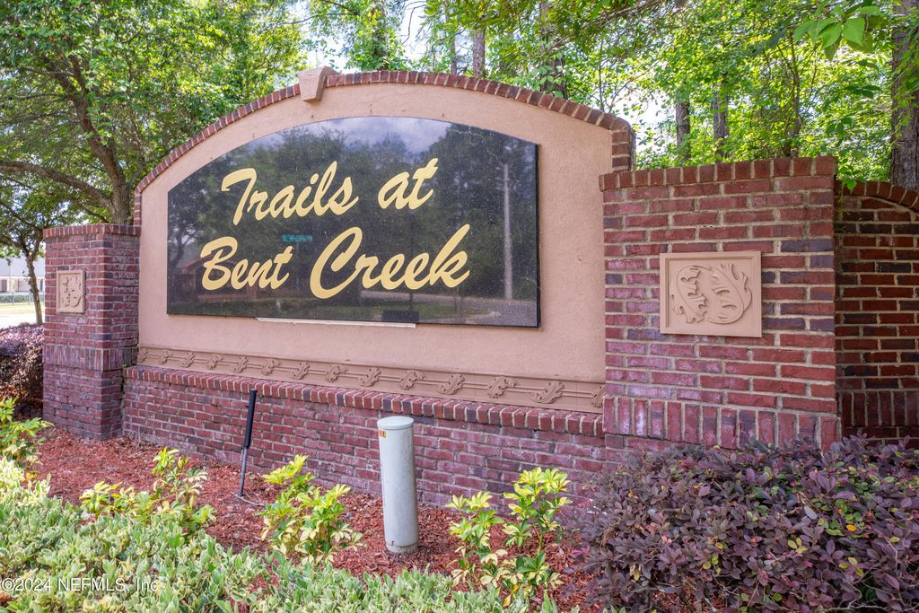 6567 CHESTER PARK Drive, Jacksonville, FL 32222