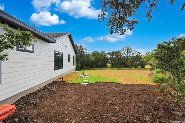 799 Mockingbird Cove, Spring Branch, TX 78070
