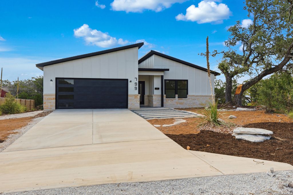799 Mockingbird Cove, Spring Branch, TX 78070