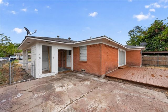 1919 Yucca Drive, Dallas, TX 75217