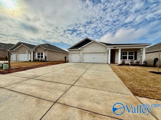 124 Duskwood Drive, Harvest, AL 35749