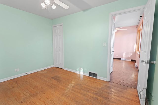 4709 N Odell Avenue, Harwood Heights, IL 60706