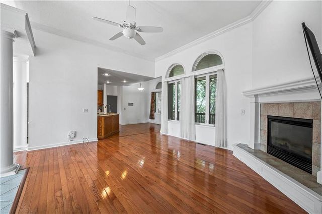 2518 SW Wintervalley Court, Lee's Summit, MO 64081