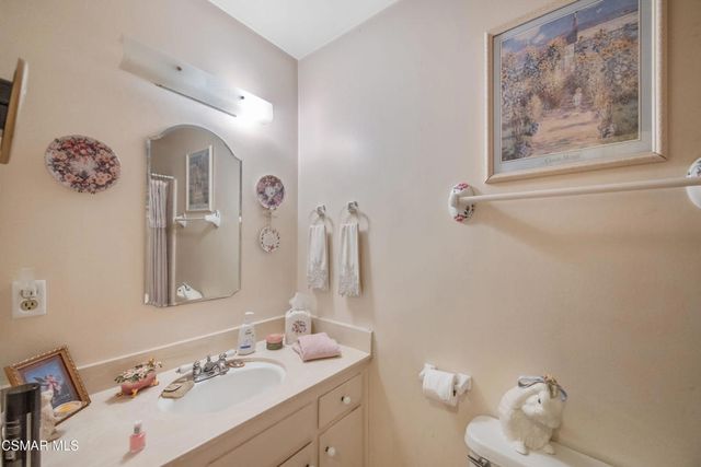 315 Longwood Court, Newbury Park, CA 91320