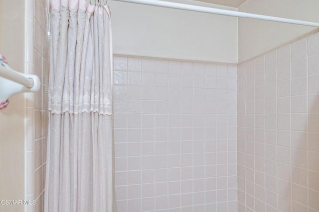 315 Longwood Court, Newbury Park, CA 91320