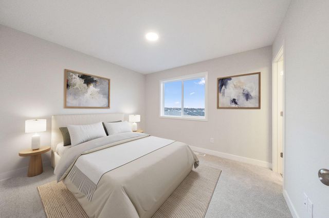 1335 Orchid Way, New Richmond, WI 54017