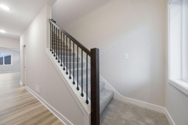 1335 Orchid Way, New Richmond, WI 54017