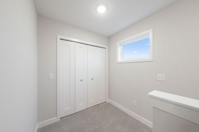 1335 Orchid Way, New Richmond, WI 54017