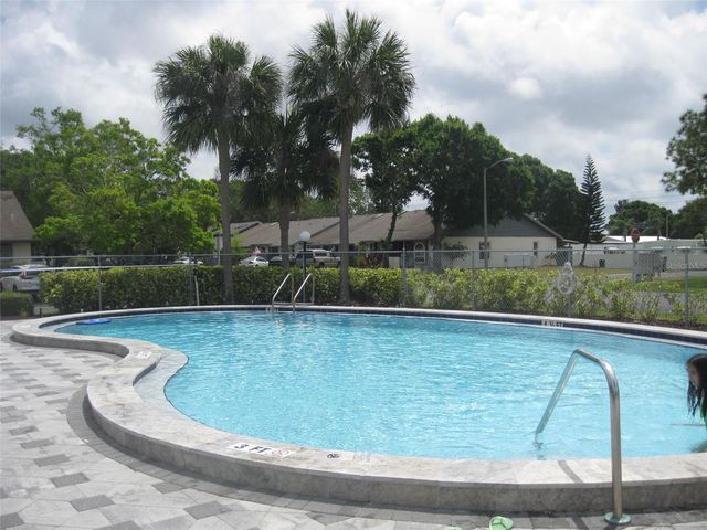 3745 MISSION COURT, Largo, FL 33771