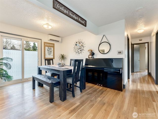 711 SE 101st Avenue, Vancouver, WA 98664