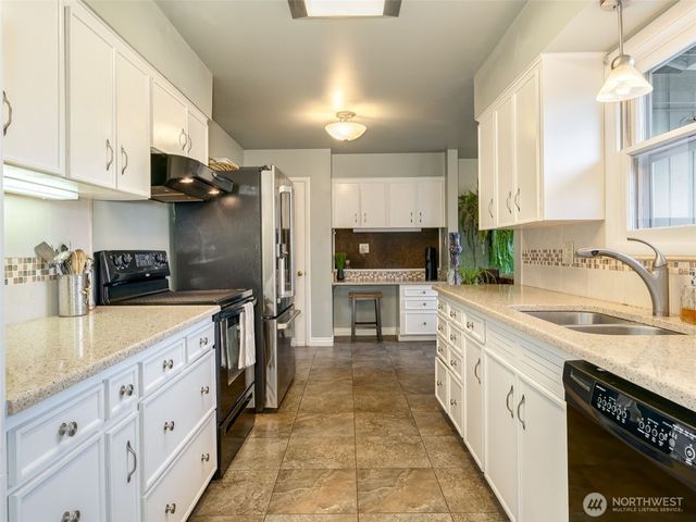 711 SE 101st Avenue, Vancouver, WA 98664