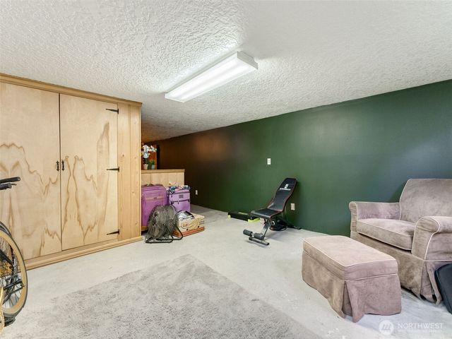 711 SE 101st Avenue, Vancouver, WA 98664