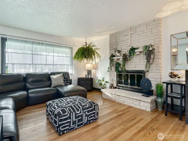 711 SE 101st Avenue, Vancouver, WA 98664