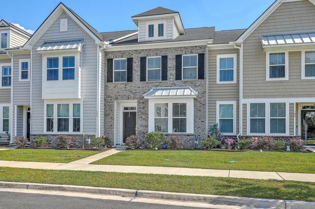 147 Pine Gate Drive, Summerville, SC 29483