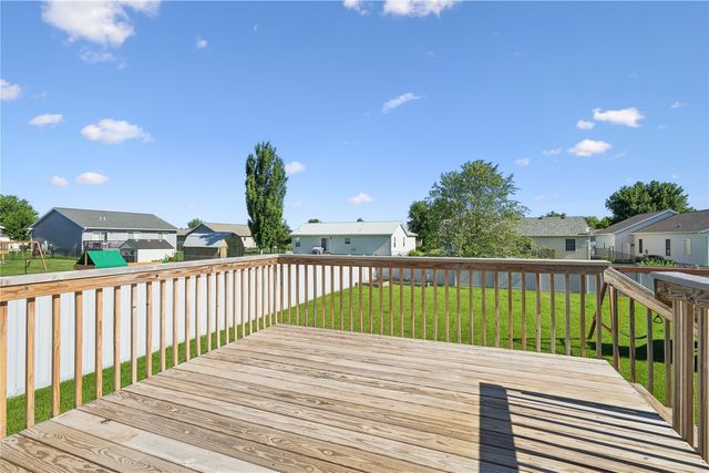 6154 Glenwood Drive, Marion, IA 52302