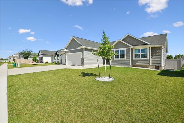 6154 Glenwood Drive, Marion, IA 52302