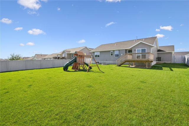 6154 Glenwood Drive, Marion, IA 52302