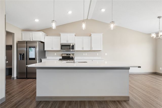 6154 Glenwood Drive, Marion, IA 52302