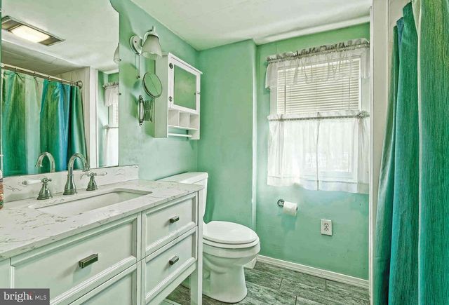 515 N CLINTON AVE, Wenonah, NJ 08090