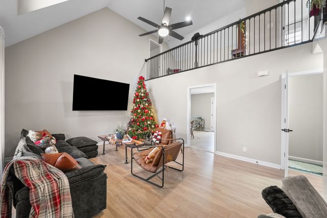 2656 Marymont Dr, Clarksville, TN 37042