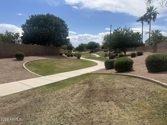 2823 S CANFIELD Street, Mesa, AZ 85212