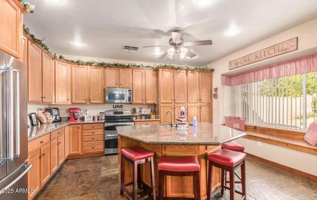 2823 S CANFIELD Street, Mesa, AZ 85212