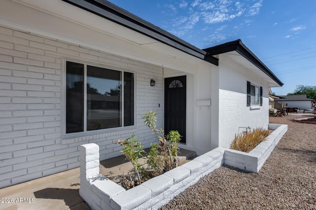 8544 E OSBORN Road, Scottsdale, AZ 85251