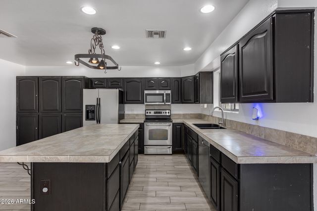 8544 E OSBORN Road, Scottsdale, AZ 85251
