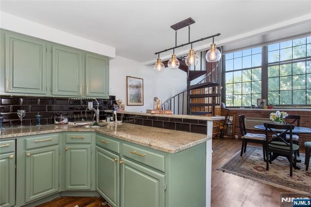 366-382 Trenton 4E, Paterson, NJ 07503