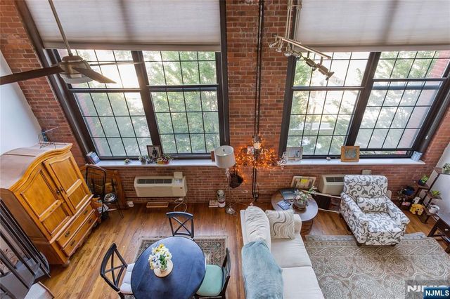 366-382 Trenton 4E, Paterson, NJ 07503
