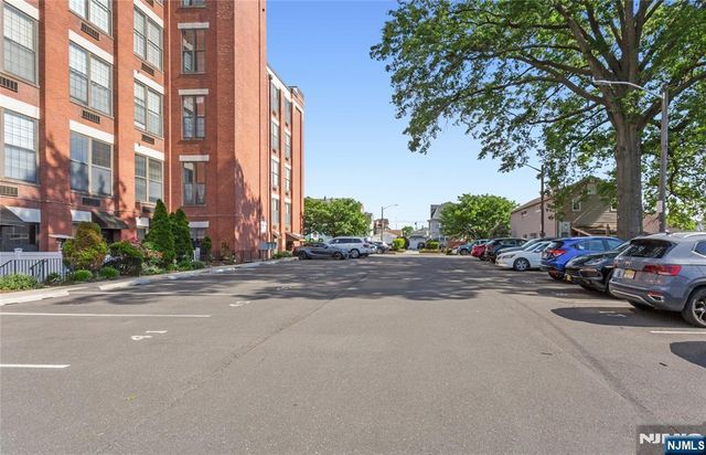 366-382 Trenton 4E, Paterson, NJ 07503