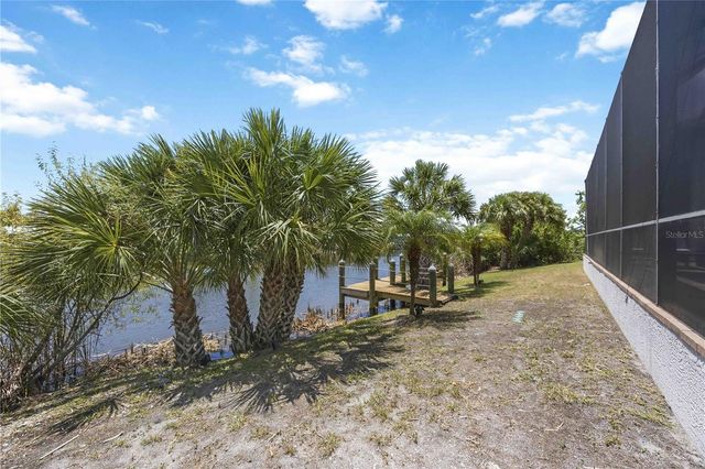 10386 WINNIPEG STREET, Port Charlotte, FL 33981