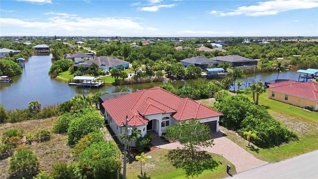 10386 WINNIPEG STREET, Port Charlotte, FL 33981