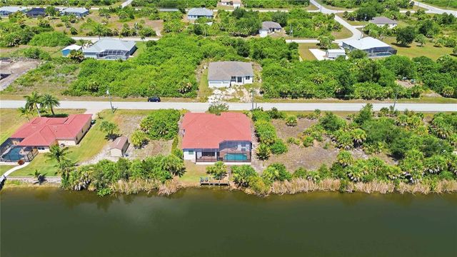 10386 WINNIPEG STREET, Port Charlotte, FL 33981
