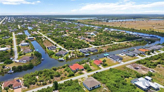 10386 WINNIPEG STREET, Port Charlotte, FL 33981