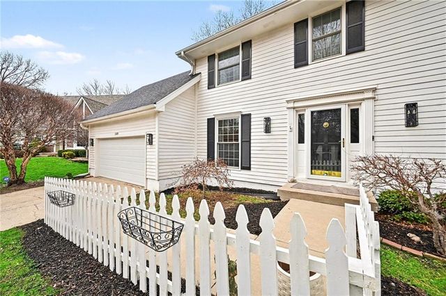 11620 Woodward Street, Overland Park, KS 66210