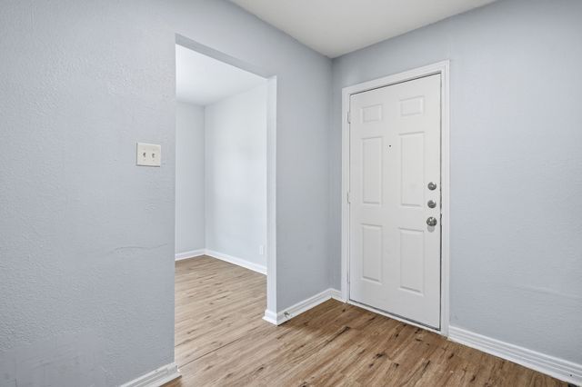 1450 Holcomb Road, Dallas, TX 75217