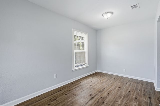 1450 Holcomb Road, Dallas, TX 75217